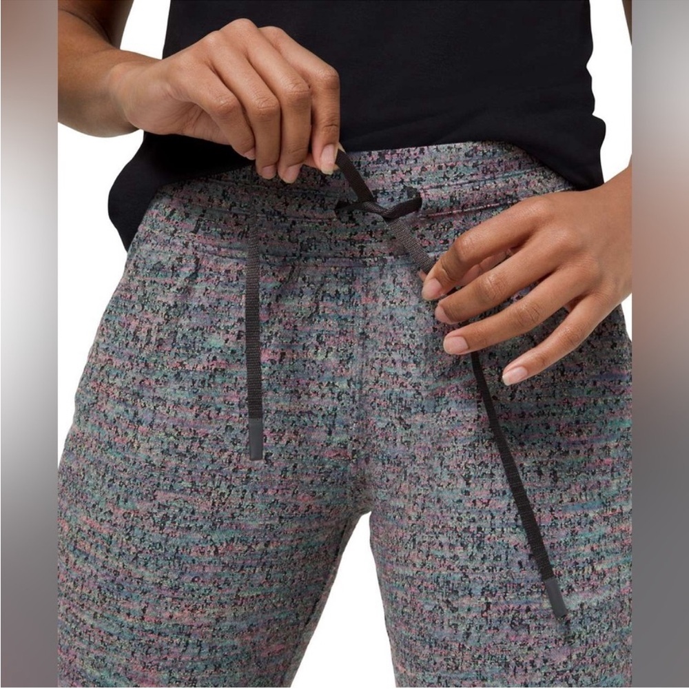 Lululemon Ready to Rulu Neon Tweed Jacquard Battleship joggers